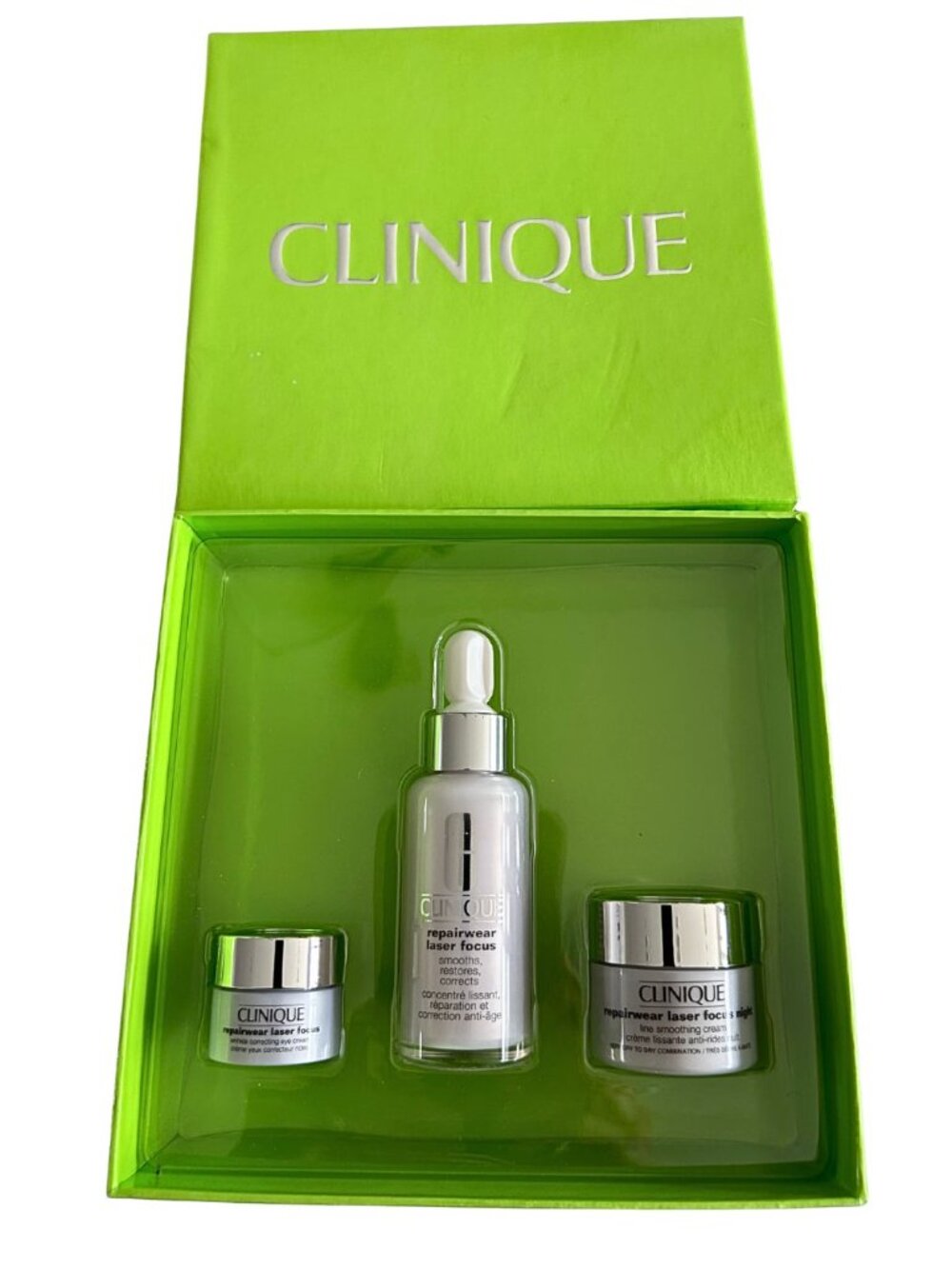 Clinique  Repairwear Laser Focus Line Smoothing Sample Set New in Box